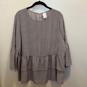 Time and Tru blouse. Great detail!